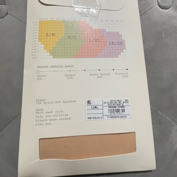 A New Day high waist control top Sheer hosiery honey beige L/XL - Picture 4 of 4